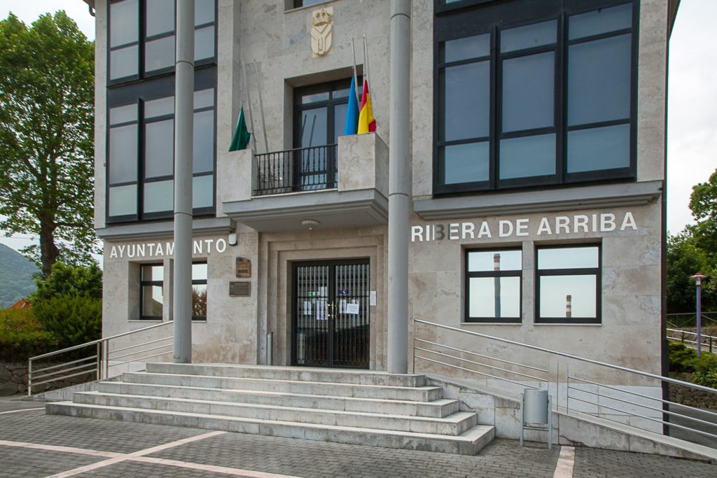 Vistas Exteriores del Ayuntamiento. Ribera de Arriba. Asturias 2020