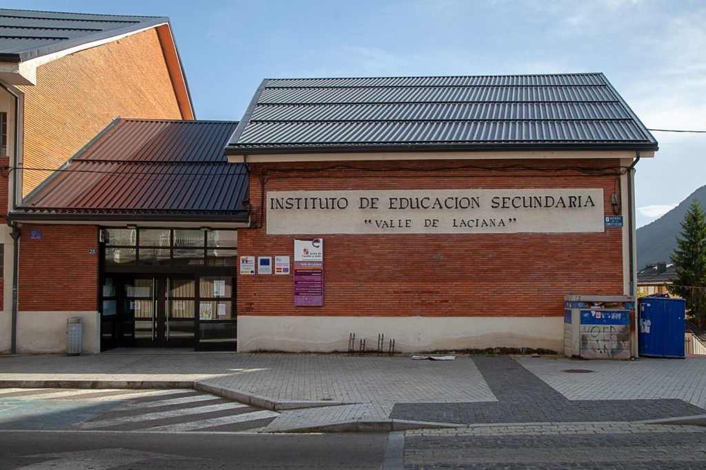 Instituto de educación secundaria Valle de Laciana. Villablino. León 2020