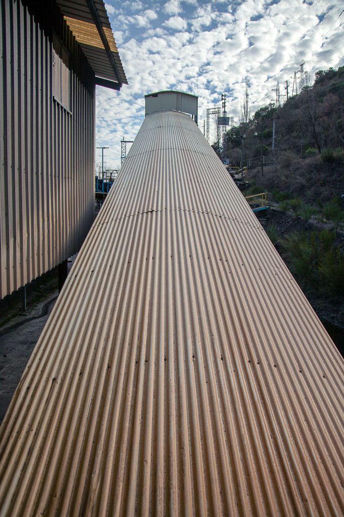 Instalaciones cerradas del lavadero de carbón de Alinos. UMINSA. Toreno. León 2020