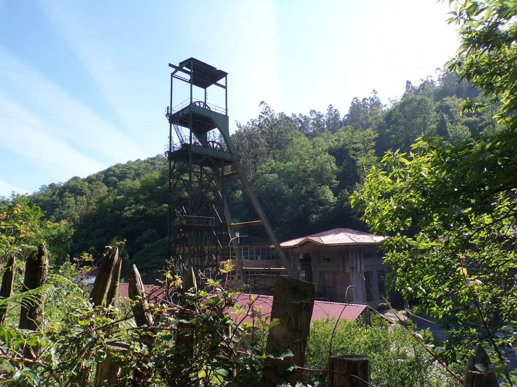 Vista general del Pozo Samuño. Valle de La Nueva. Langreo. Asturias. 2016