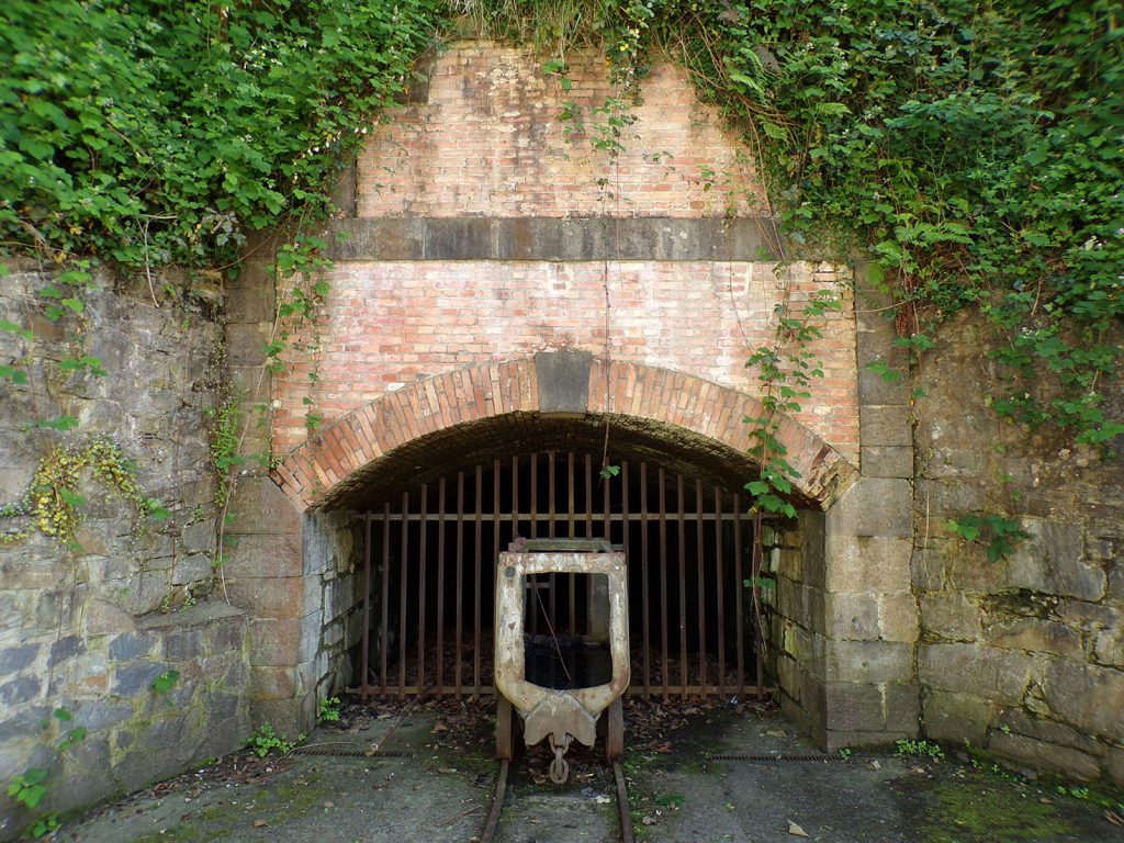 Socavón Isabel. La Nueva. Langreo. Asturias. 2016