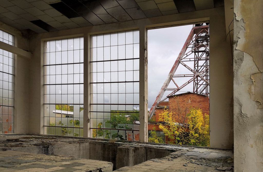 Interior de la sala de máquinas del Pozo Herrera II. Sotillos de Sabero. Castilla y León. 2019