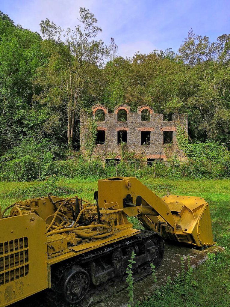 Instalaciones del segundo piso de las Minas de Urbiés. Valle de Turón. Mieres. Asturias. 2019
