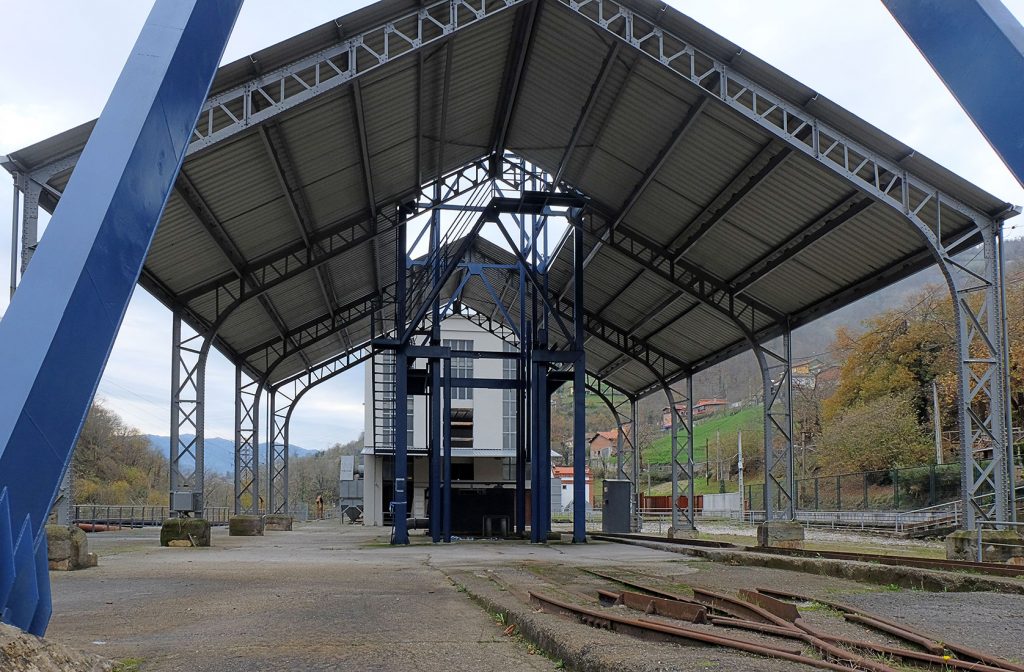 Embarque del Pozo Santa Bárbara. Valle de Turón. Mieres. Asturias. 2018