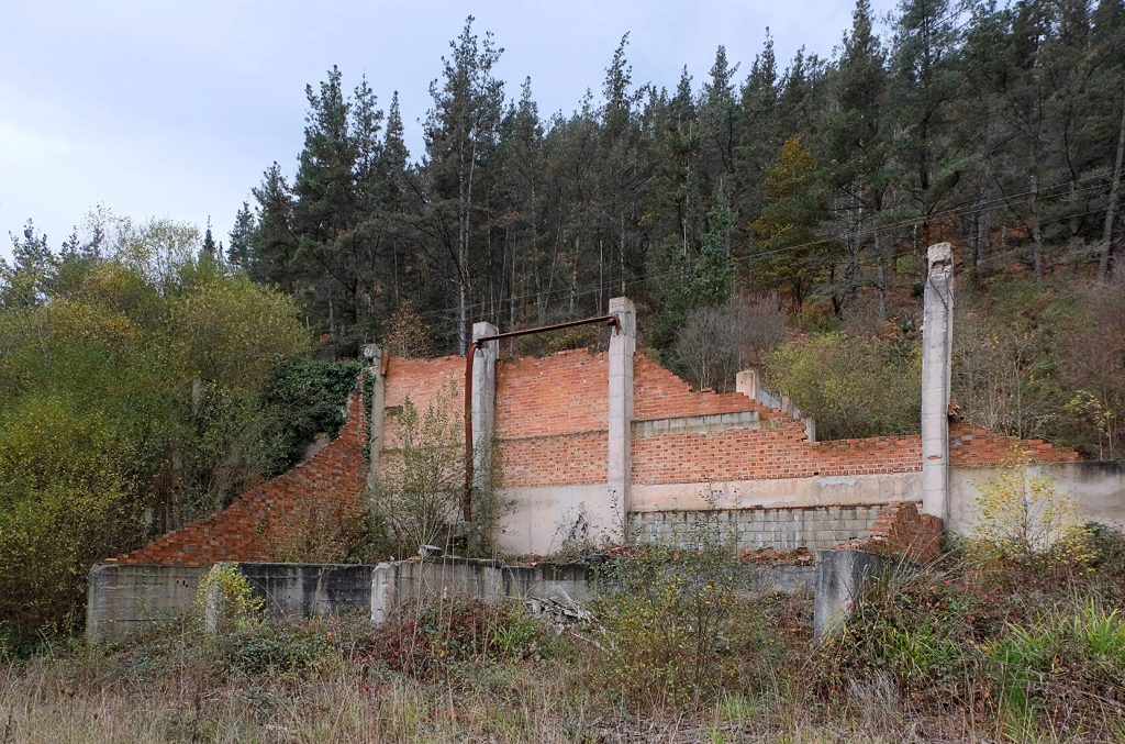 Instalaciones abandonadas de la Mina Mariqueta. Candamo. Asturias. 2018