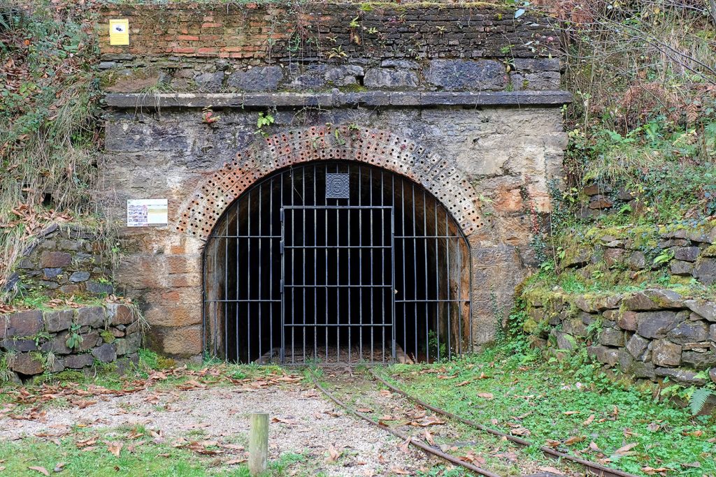 Socavón de la Rabaldana. Valle de Turón. Mieres. Asturias. 2018