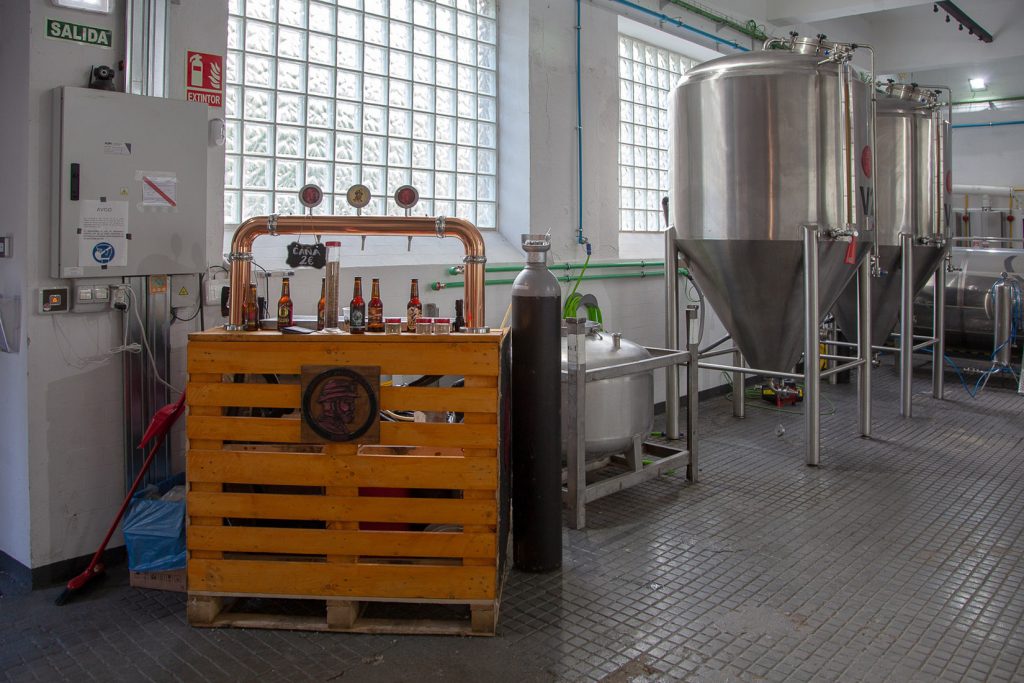Fabrica de cerveza artesana 12.70, en las antiguas instalaciones del Pozo Lumajo. Villaseca de Laciana. Villablino. Leon 2020