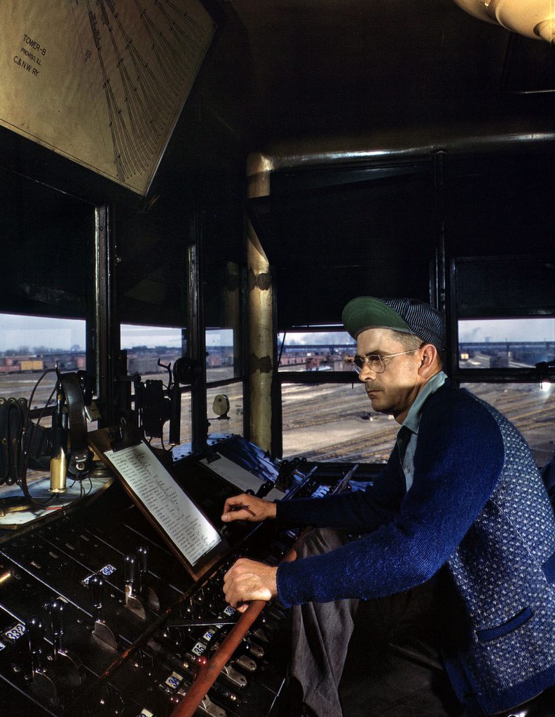 Proviso. Línea de ferrocarril del noroeste de Chicago. Melrose Park, Ilinois. EEUU 1943