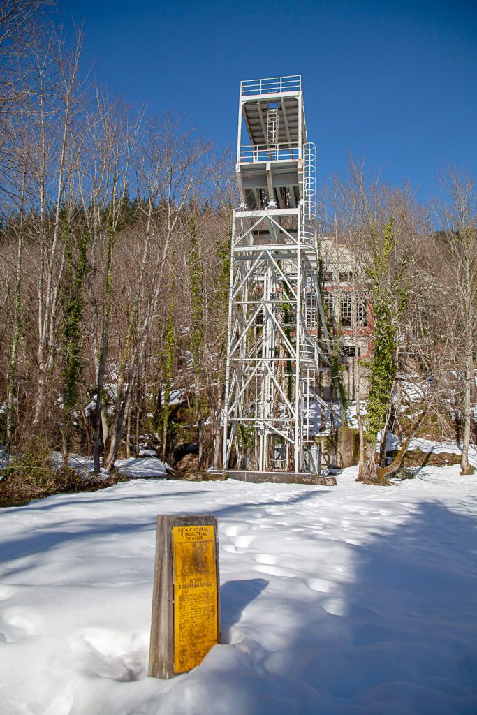 Instalaciones abandonadas del Pozo San Fernando. Orilles. Aller. Asturias 2021
