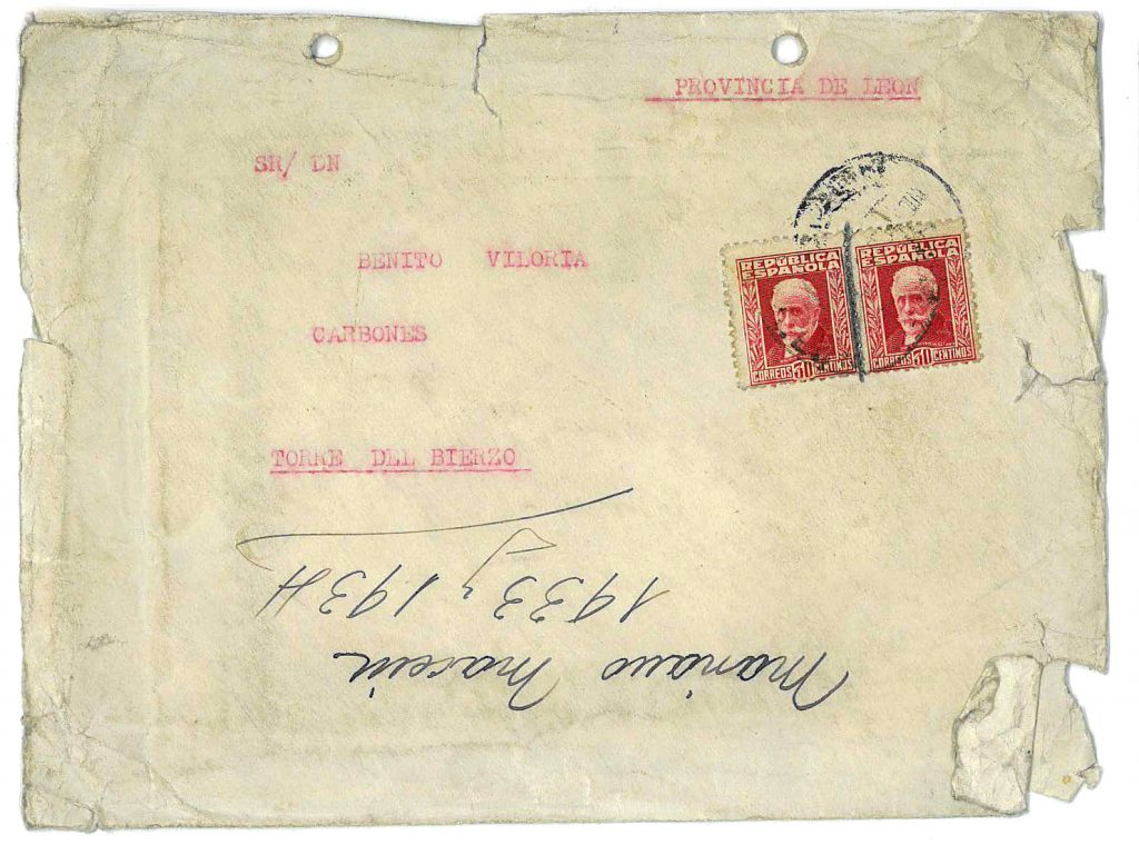 Correspondencia entre Benito Viloria y Mariano Macein Escalona, representaciones de carbones minerales, de Madrid. Años 1933 y 1934. Tomo 6. Doc 9. 10 páginas