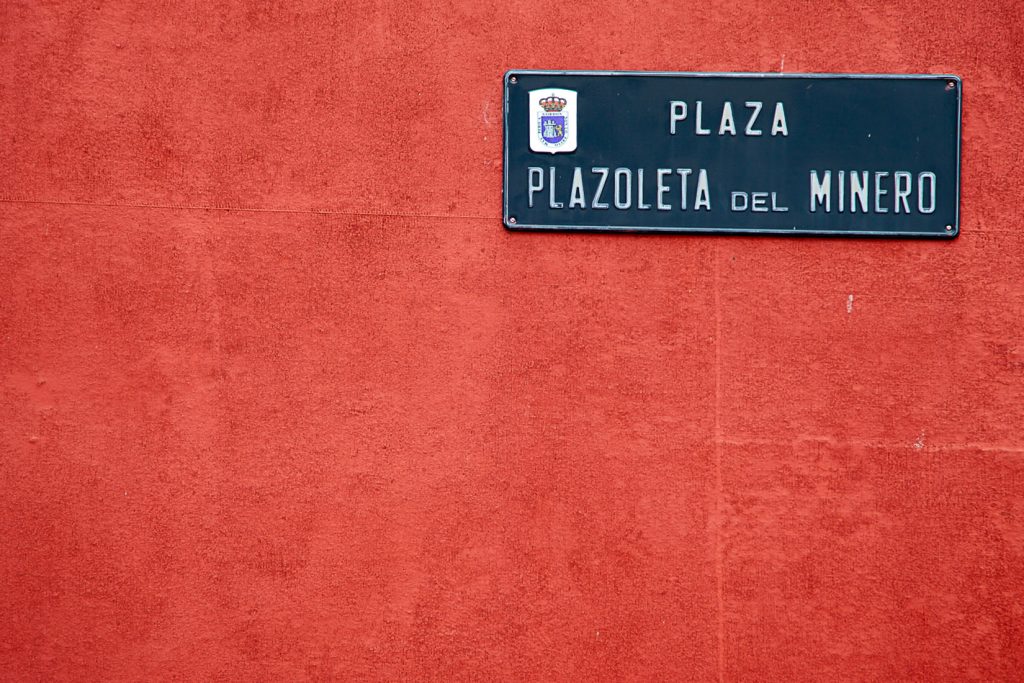 Plazoleta del Minero. Ciñera. León 2019
