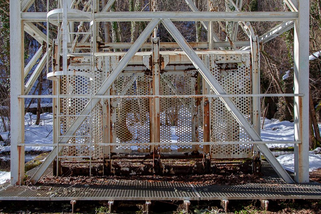 Instalaciones abandonadas del Pozo San Fernando. Orilles. Aller. Asturias 2021
