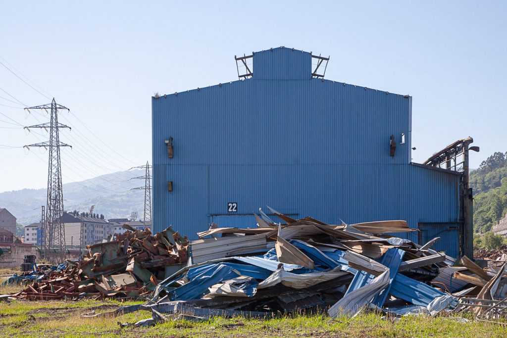 Derribo de la factoría industrial de Felguera Melt. Langreo 2020