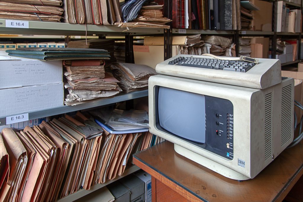 Archivo Histórico de Asturiana de Zinc. Arnao. Castrillón 2021