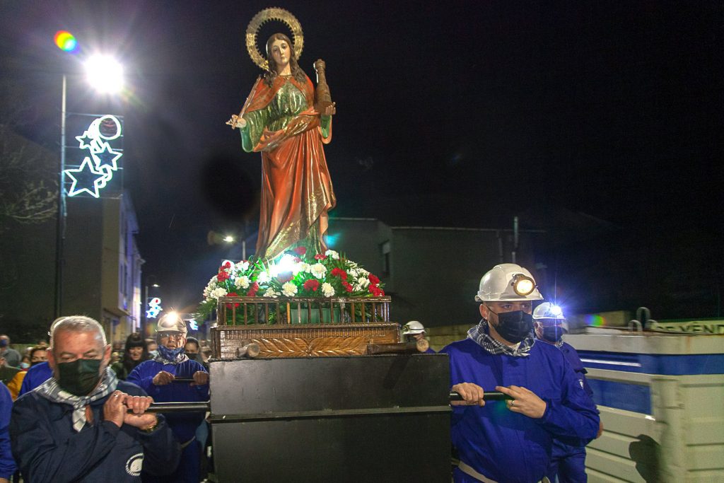 Procesión Minera el día de Santa Barbara. Fabero. León 2021