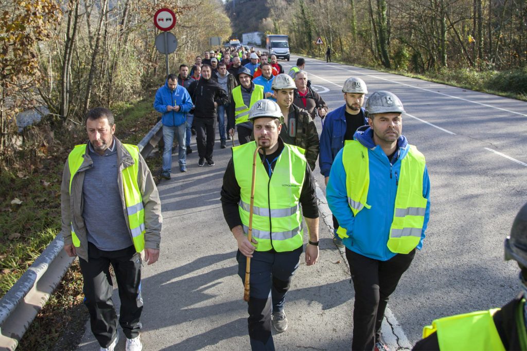 Marcha a pie de mineros de Castilla y León andando a Oviedo en defensa de una transición justa. Mieres. Asturias 2018