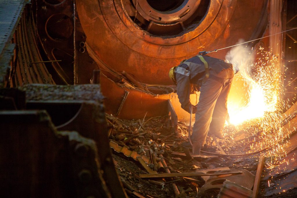Desmantelamiento de la Central Térmica de Velilla del Río Carrión. Palencia 2021