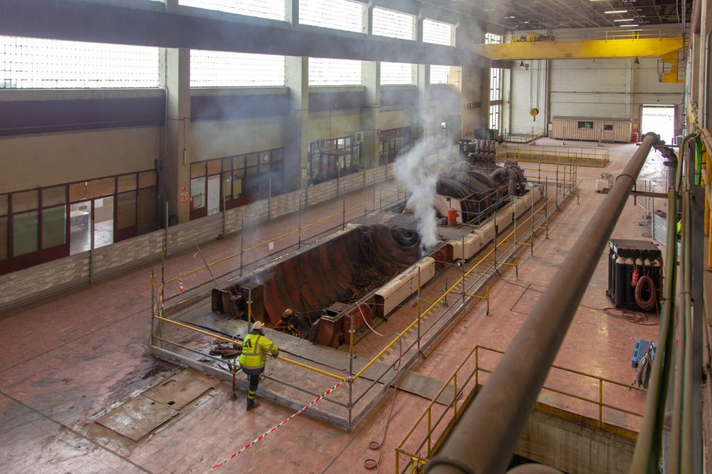 Desmantelamiento de la Central Térmica de Velilla del Río Carrión. Palencia 2021