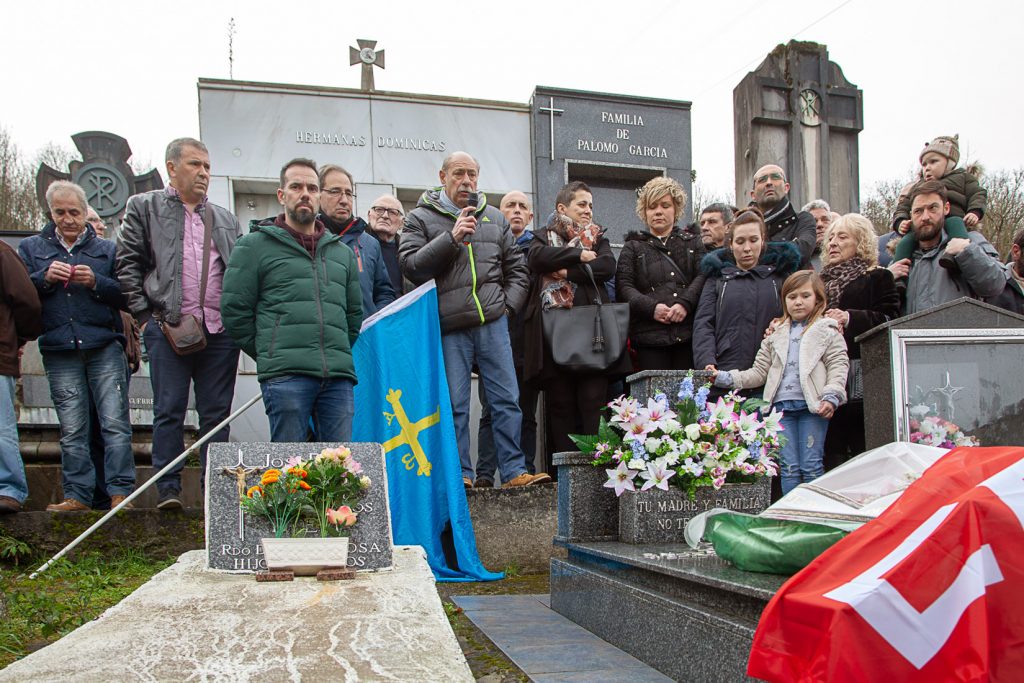 Homenaje a Lorenzo Gallardo, minero y sindicalista de CCOO fallecido durante las movilizaciones mineras de 1998. Ujo. Asturias 2018