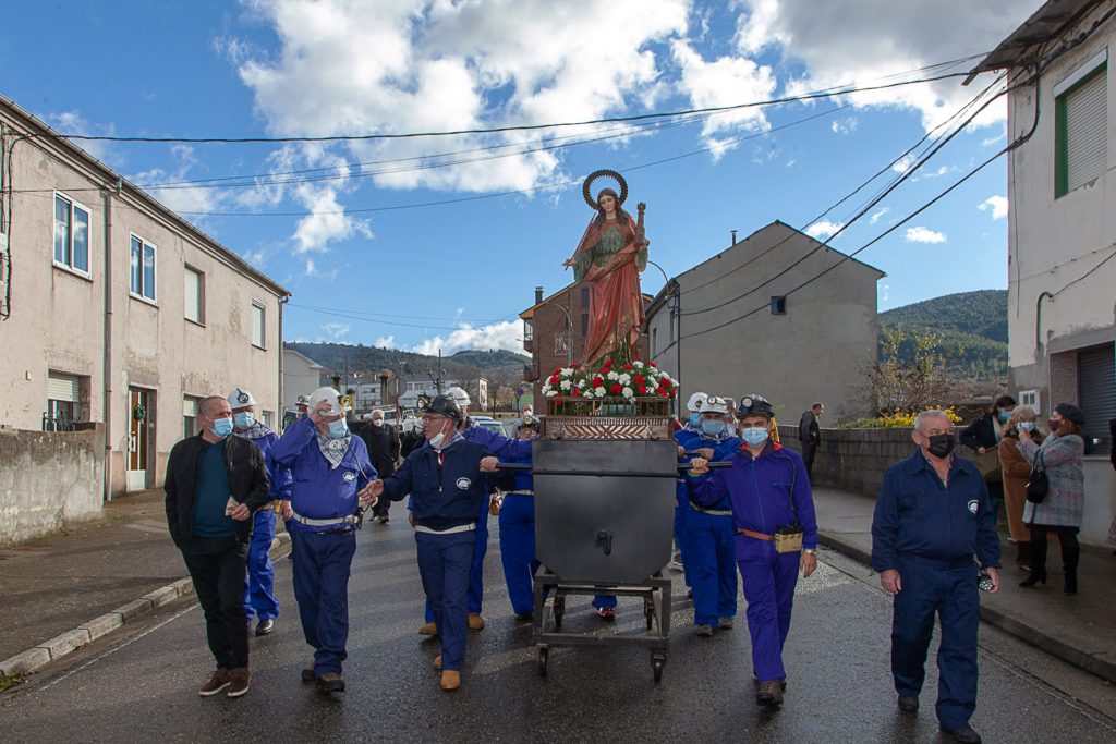 Procesión Minera el día de Santa Barbara. Fabero. León 2021