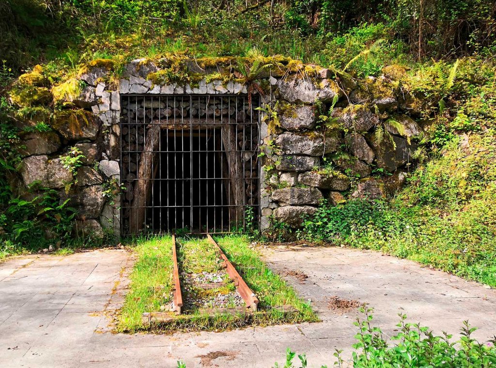 Bocamina auxiliar de la Mina Coto Musel. Laviana. Asturias. 2022