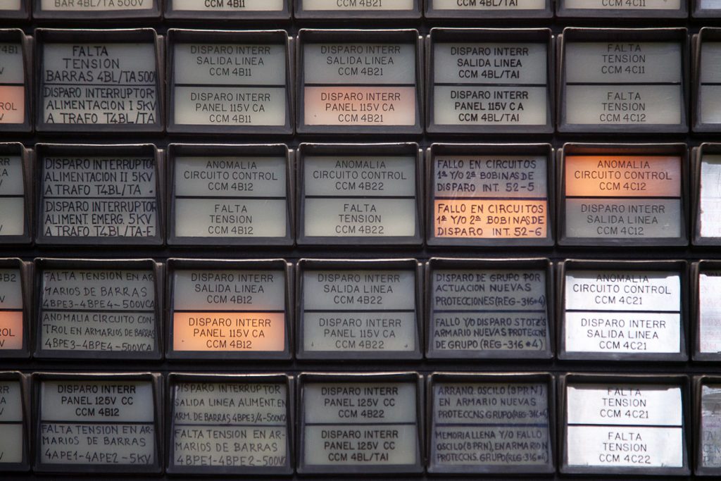 Antigua sala de control de la Central Térmica de Lada. Iberdrola. Langreo. Asturias 2021