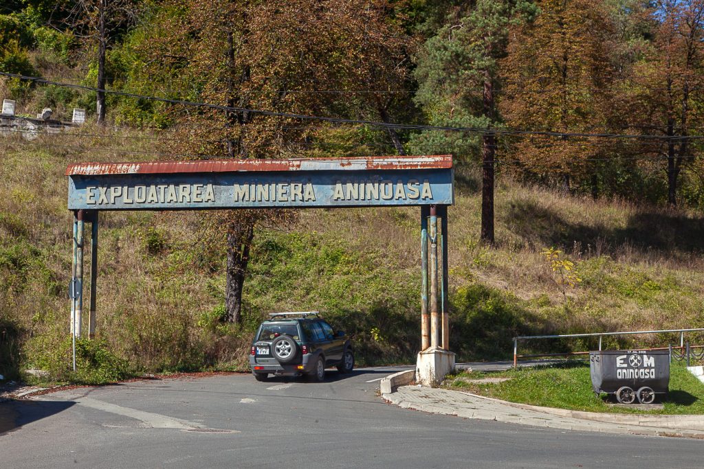 Instalaciones abandonadas de la Mina Aninoasa. Rumania 2021
