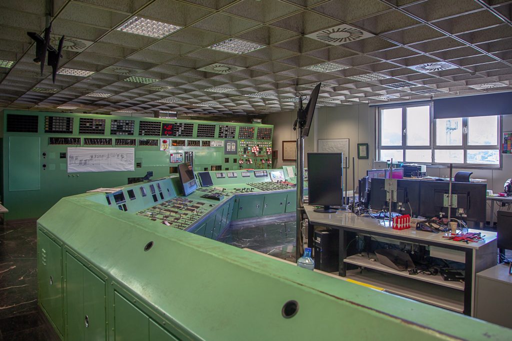 Antigua sala de control de la Central Térmica de Lada. Iberdrola. Langreo. Asturias 2021