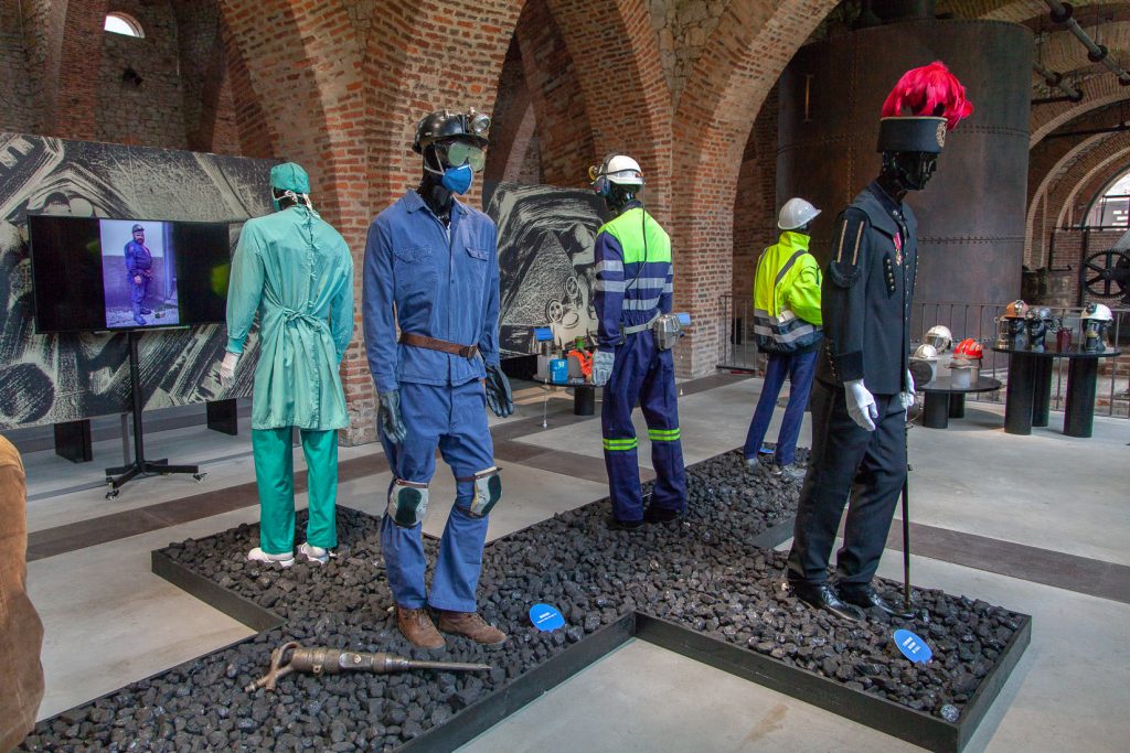 Segunda piel. Ropa de trabajo, equipos y elementos de protección en la mina. Museo de la Siderurgia y la Minería de Castilla y León. 2022