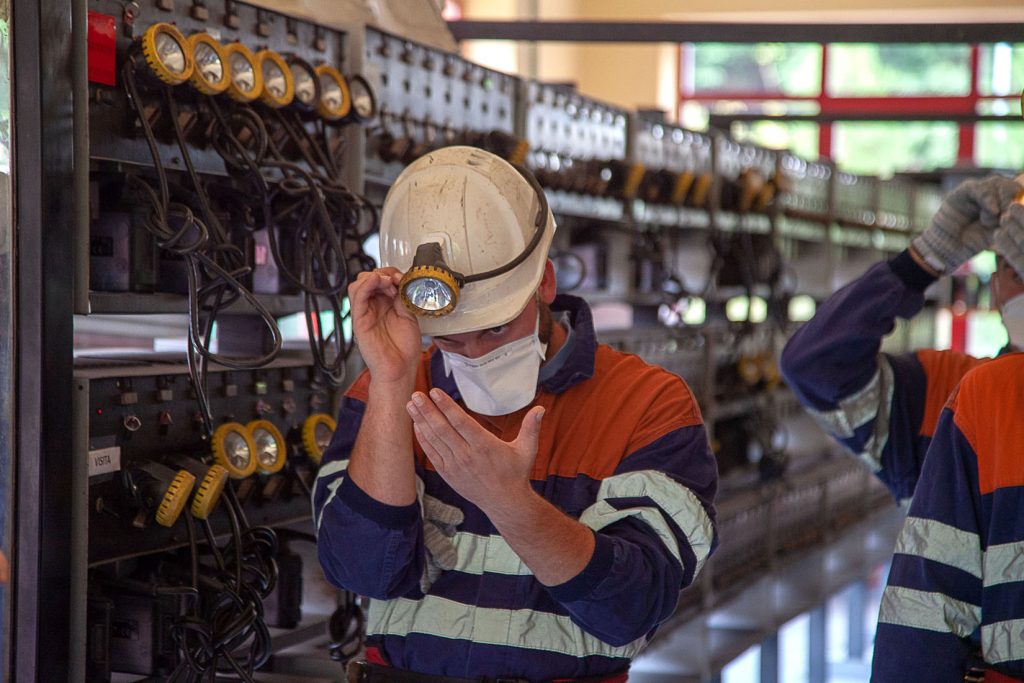 Visita Turística al Pozo Sotón. Minero por un día. S.M.R.A. Asturias 2021