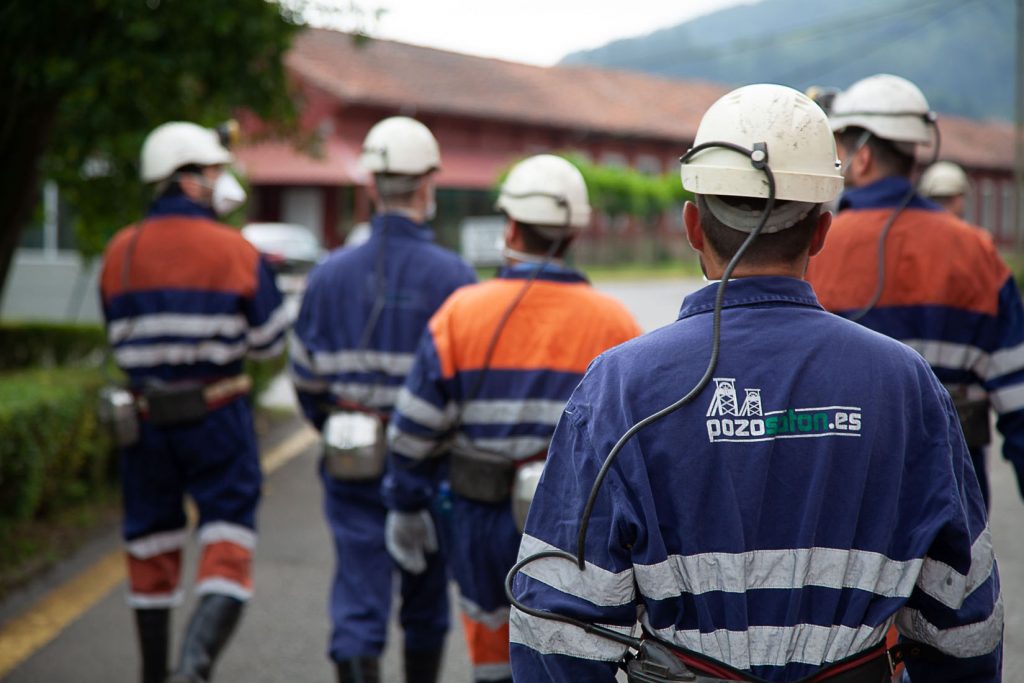 Visita Turística al Pozo Sotón. Minero por un día. S.M.R.A. Asturias 2021