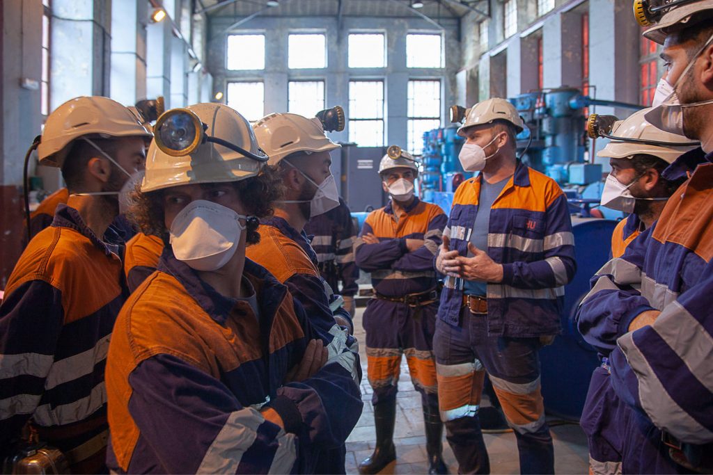 Visita Turística al Pozo Sotón. Minero por un día. S.M.R.A. Asturias 2021