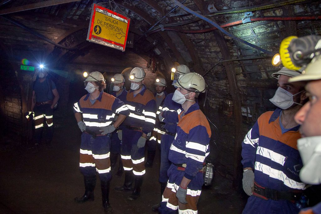 Visita Turística al Pozo Sotón. Minero por un día. S.M.R.A. Asturias 2021
