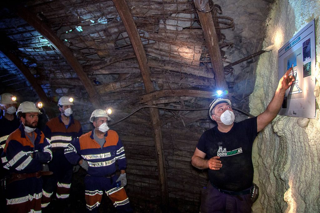 Visita Turística al Pozo Sotón. Minero por un día. S.M.R.A. Asturias 2021