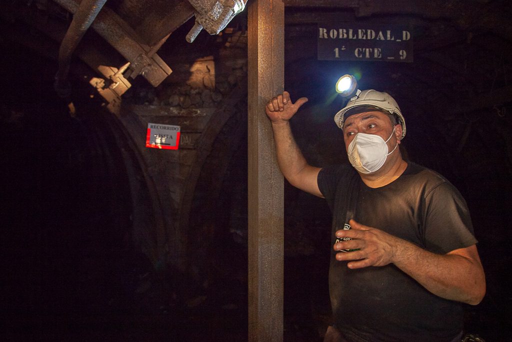 Visita Turística al Pozo Sotón. Minero por un día. S.M.R.A. Asturias 2021