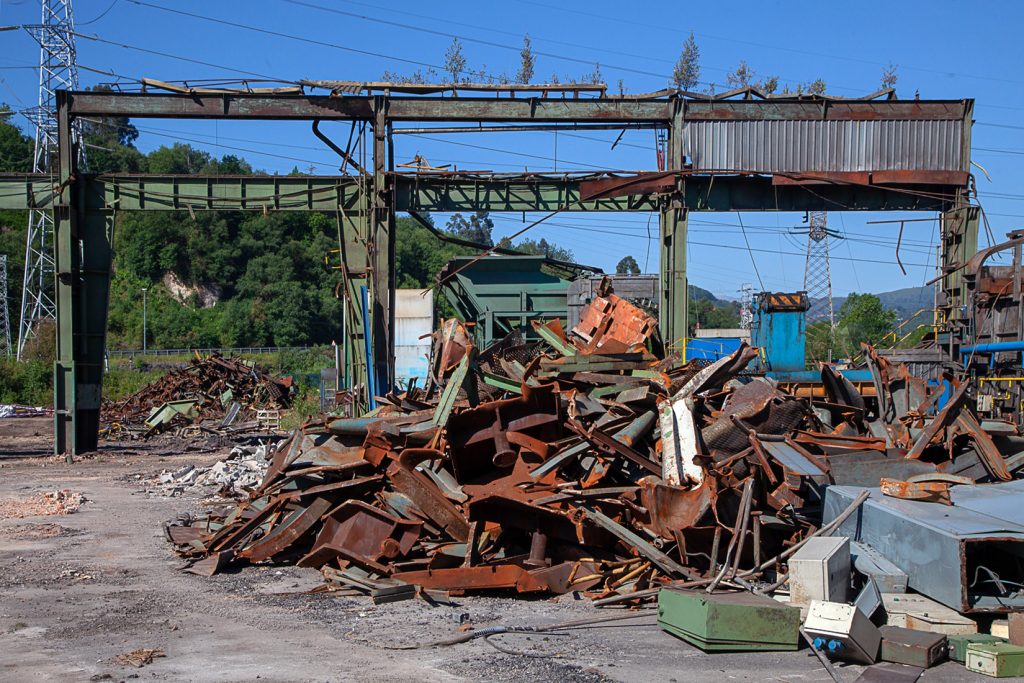 Derribo de la factoría industrial de Felguera Melt. Langreo 2020