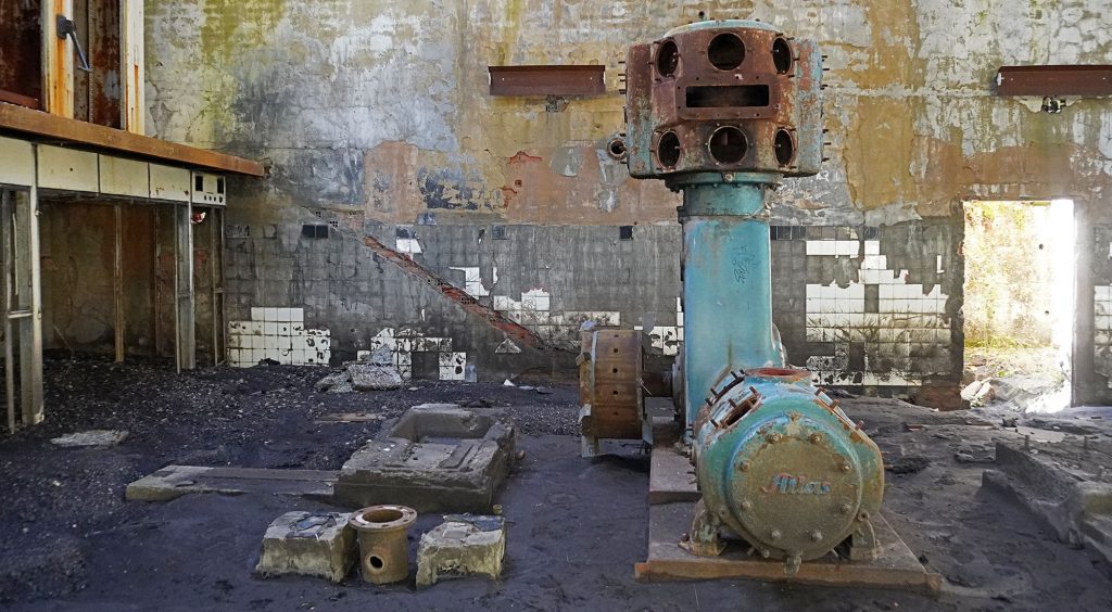 Detalle de compresor del Pozo Ibarra. Ciñera. León. 2024