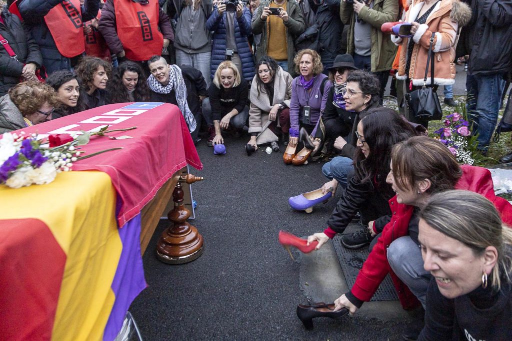 Despedida a Anita Sirgo, emblema de la lucha antifranquista. Langreo. Asturias 2024