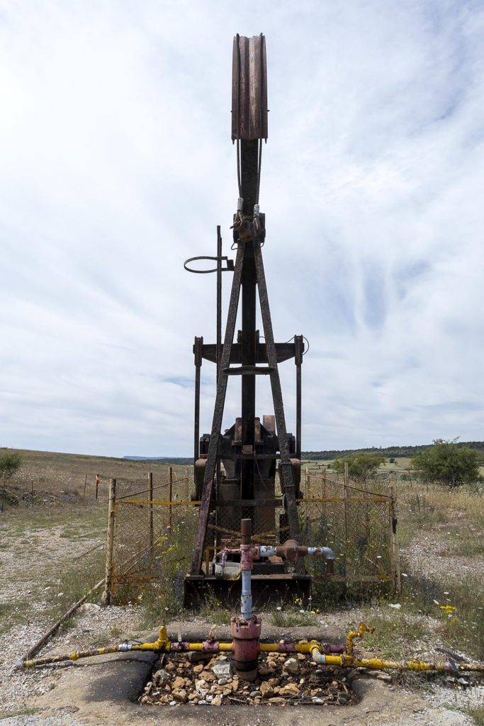 Campo petrolífero de Ayoluengo. Compañía petrolífera de Sedano. Museo del Petróleo. Sargentes de La Lora. Burgos 2024